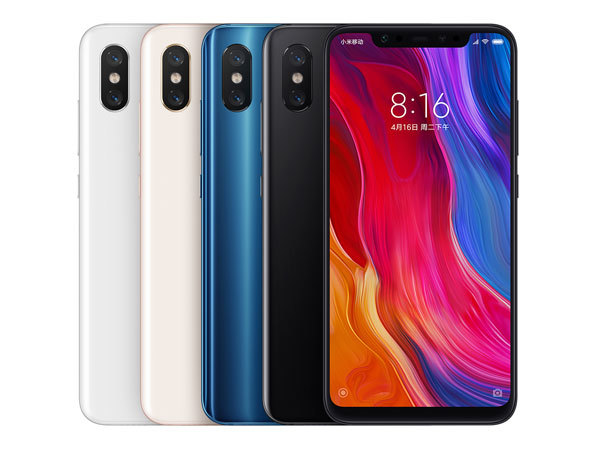 Pametni mobilni telefon Xiaomi Mi 8 se prodaja kot za stavo!