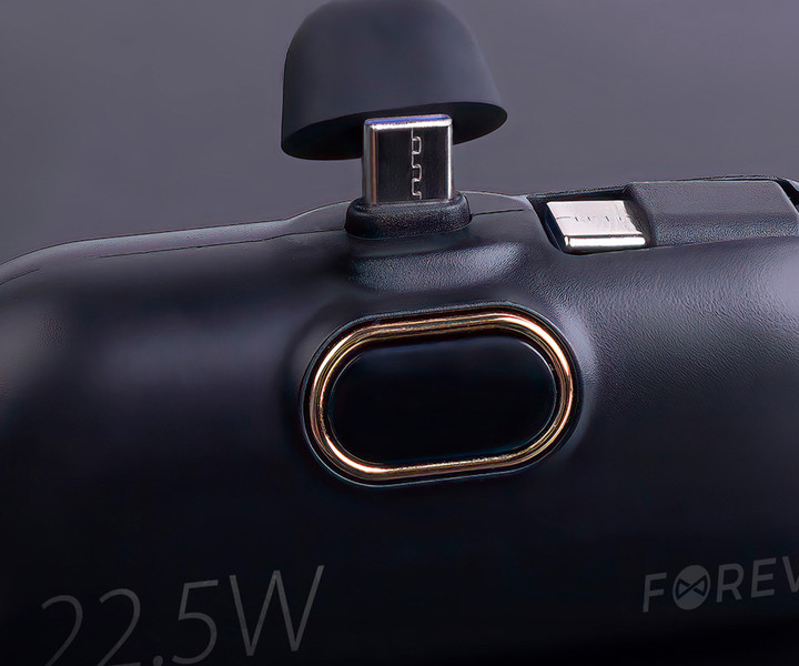 Polnite več naprav hkrati