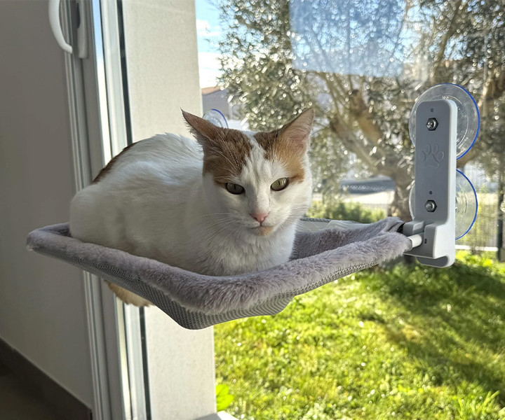 Udobno in sproščujoče ležišče za mačke