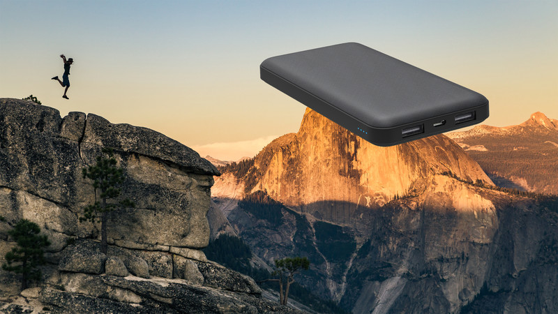 2 USB vhoda in indikator stanja baterije