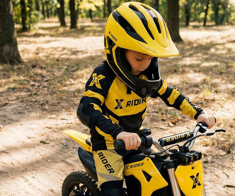 MANTA XRIDER CROSS 12 PRO otroški električni motor, 12" gume, 300W motor, 15km doseg, 144Wh 36V 4Ah baterija, vzmetenje, disk zavora, LCD zaslon, RGB LED osvetlitev, črno-rumen (Volt Yellow)