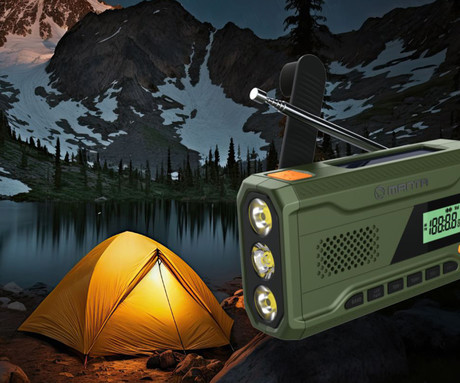 MANTA RDI401G DYNAMO radijski sprejemnik, 3v1, FM Radio, RETRO izgled, 4500mAh polnilna baterija, solarno / dinamo polnjenje, LED svetilka, SOS alarm, USB Type-C, zelen (Ranger Green)