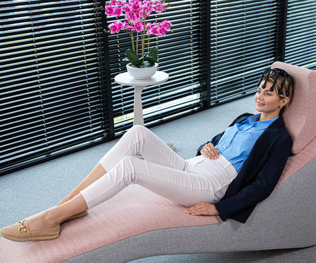 MEDIVON OCTOPUS masažna naprava za glavo / lasišče, profesionalna / ergonomska, 3D 360° VIBRACIJSKA masaža, sproščanje / terapija, polnilna baterija, 14 masažnih točk, 5 načinov, časovnik, USB Type-C