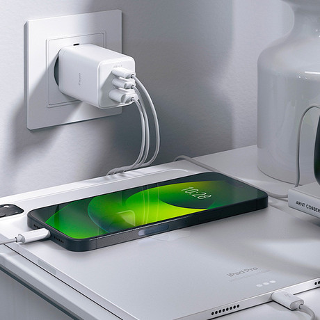 ALLITY ATC-01 GaN polnilec, 65W, 2x USB Type-C, 1x USB Type-A, bel