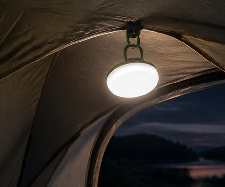 PLATINET PGCL02S CAMPING solarna LED svetilka, 1400 lumnov, 21W moč, solarni panel, stojalo, kavelj, 8000mAh polnilna baterija, 14000-2900K barvna temperatura, USB Type-C, 168x168x62mm, zelena