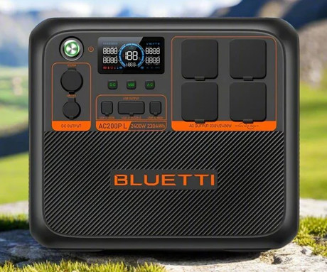 BLUETTI AC200PL prenosna polnilna postaja, 2400W moč, 2304Wh baterija, polnjenje / napajanje naprav, BMS sistem, aplikacija, 4x AC, 2x DC 48/12V, 2x USB-A, 2x USB-C, zaslon, ročaj, črna