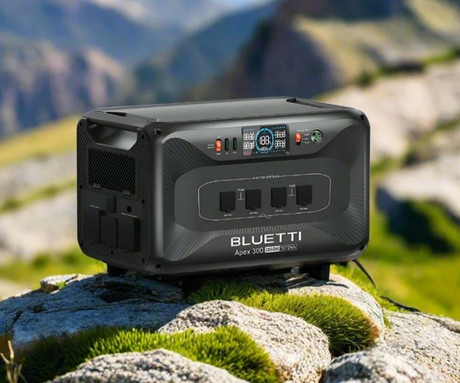 BLUETTI APEX 300 prenosna polnilna postaja, 3840W moč, 2764Wh baterija, polnjenje / napajanje naprav, AI BMS sistem, aplikacija, WIFI, Bluetooth, vojaški standard zaščite, 4x AC, zaslon, ročaji, črna