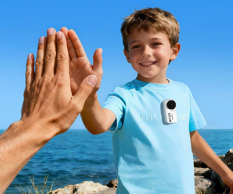 SJCAM C110 PLUS akcijska športna kamera, 4K Ultra HD, 6-osna stabilizacija, 8x digitalni ZOOM, polnilna baterija, 170° snemalni kot, Dual WIFI, aplikacija, +dodatki, črna