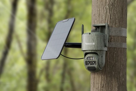 Reolink TRACKMIX G770 CAMO IP kamera + solarni panel, 8MP 4K Ultra HD, 4G LTE, 355° vrtenje, 6x hibridni ZOOM, 36.72Wh baterija, AI zaznavanje, barvni Night Vision, aplikacija, dvosmerna komunikacija