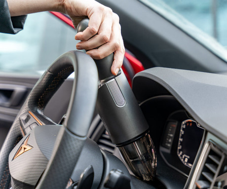 NAVITEL CL100 ročni sesalnik, brezžični, 100W, 14KPa, 2200mAh baterija, 2 nastavka, 2 stopnji moči, HEPA filter + pralni filter, USB Type-C, +torba, srebrn