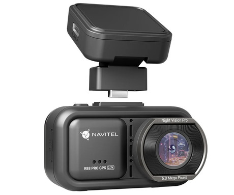 NAVITEL R88 PRO GPS avto kamera, 1.45" zaslon, 2.7K Super HD, 135° snemalni kot, G-senzor, Parking Mode, GPS, WiFi 5, SONY STARVIS 2, Night Vision Pro, aplikacija, darilni bon, črna