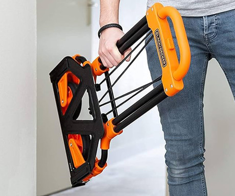 BLACK+DECKER ročni transportni voziček, zložljiv, kovinski, nosilnost do 65kg, lahka teža 3.81kg, za vse transportne potrebe, črn, oranžen