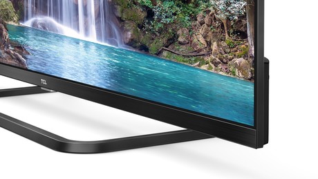 EOL - LED TV TCL 65" (diagonala 165cm) 65EP680, 4K-UHD, HDR Pro, Android 9.0, Pameten, WiFi, 10bit, Micro Dimming,  Wide Color Gamut, Dolby Vision, Ultra tanko metalno ohišje