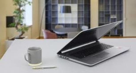 Prenosni računalnik HP 470 G7, 17.3'' (diagonala 43,9cm), IPS Full HD 1920x1080, Intel i5-10210U, 16GB, 512GB SSD, VGA AMD Radeon 530 2GB GDDR5, WIN 10 Profesional 64bit