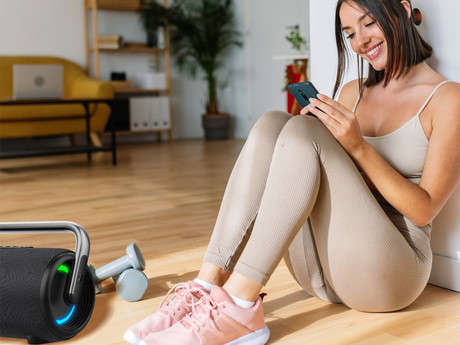 MANTA SPK530 ATLAS prenosni Boombox zvočnik, Bluetooth 5.3, 200W, TWS / Multi Link, polnilna baterija, RGB LED osvetlitev, IPX6 vodoodpornost, USB / AUX, Google Assistant / Siri, črn (Phantom Black)