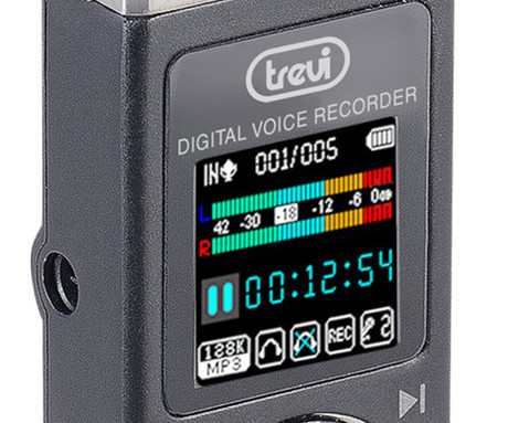 TREVI DR 437 SA2 mini diktafon, MP3 / WMA format, 8GB spomin, zvočnik, AUX-in, VOR (Voice Activated Recording) funkcija, USB Type-C, črn