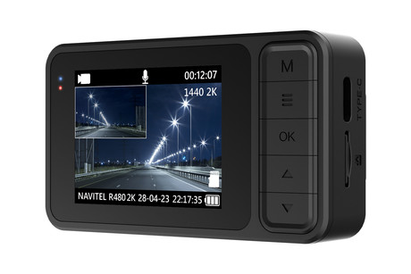 NAVITEL R480 2K avto kamera + vzvratna kamera, 2K Super HD, SONY senzor, Night Vision, G-senzor, magnetni nosilec, aplikacija, darilni bon, črna