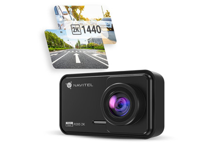 NAVITEL R285 2K avto kamera, 2K Super HD, Night Vision, G-senzor, 140° snemalni kot, aplikacija, darilni bon, črna