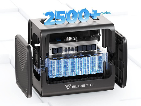 BLUETTI EB70 prenosna polnilna postaja / baterija, 716Wh, 1000W, polnjenje / napajanje naprav, vtičnice USB-A/USB-C/DC, LED svetilka, ročaj
