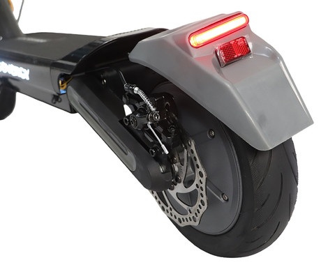 MS ENERGY MENTOR 500 električni skiro, 10" gume, 500W motor, 35km doseg, 374Wh 36V 10.4Ah baterija, dvojno C-vzmetenje, EBS sistem, Smart BMS, LCD zaslon, LED osvetlitev, aplikacija, črn