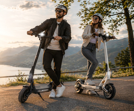 MS ENERGY MENTOR 500 električni skiro, 10" gume, 500W motor, 35km doseg, 374Wh 36V 10.4Ah baterija, dvojno C-vzmetenje, EBS sistem, Smart BMS, LCD zaslon, LED osvetlitev, aplikacija, temno siv