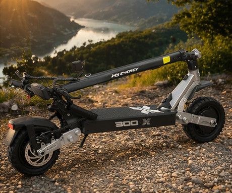 MS ENERGY THRUST 300X električni skiro, 10" gume, 2x 300W motor, 60km doseg, 720Wh 48V 15Ah baterija, dvojno C-vzmetenje, EBS sistem, Smart BMS, LCD zaslon, LED osvetlitev, aplikacija, srebrno črn