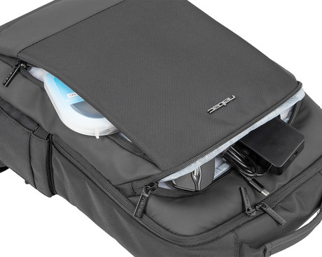 Natec KUDU PLUS univerzalni 3v1 nahrbtnik, +organizator, za prenosnike do 15.6", 16L, potovalni / poslovni, nastavljiv, trpežen, 8 žepov, prilagodljiv, vodoodporen, Trolley sistem, črn Natec KUDU PLUS univerzalni 3v1 nahrbtnik, +organizator, za prenosnike do 15.6", 16L, potovalni / poslovni, nastavljiv, trpežen, 8 žepov, prilagodljiv, vodoodporen, Trolley sistem, črn