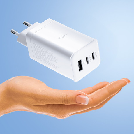 ALLITY ATC-01 GaN polnilec, 65W, 2x USB-C, 1x USB-A, Power Delivery, Quick Charge, polnjenje / napajanje, univerzalna kompatibilnost, Plug&Play, tehnologija GaN, bel