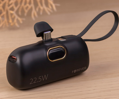 FOREVER MTB-100 MINI powerbank polnilna baterija 5.000mAh 22.5W, 2x USB-C, LED zaslon, Pass-Through tehnologija, Power Delivery, Quick Charge, Plug&Play, črna