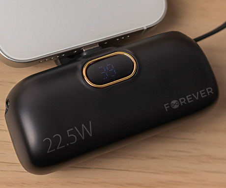 FOREVER MTB-100 MINI powerbank polnilna baterija 5.000mAh 22.5W, 2x USB-C, LED zaslon, Pass-Through tehnologija, Power Delivery, Quick Charge, Plug&Play, črna