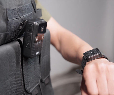 SJCAM A50 telesna / akcijska športna kamera, 4K Ultra HD, 2" zaslon, LED luč, IR Night Vision, 2250mAh polnilna baterija, 135° snemalni kot, WIFI, GPS, aplikacija, IP65 vodoodpornost, +dodatki, črna