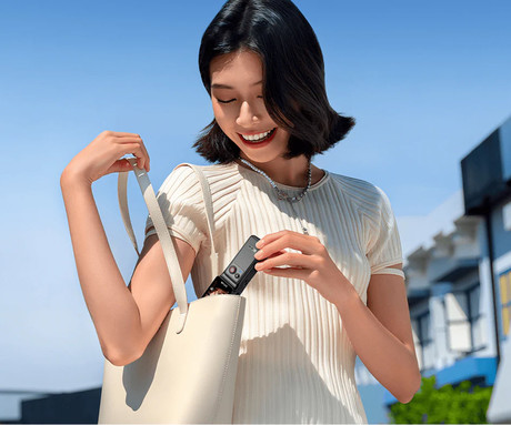 SJCAM C400 akcijska športna kamera, 4K Ultra HD, dvojni zaslon, vrtljiv zaslon, 6-osna stabilizacija, 2x polnilna baterija, 154° snemalni kot, Dual WIFI, vodoodpornost, aplikacija, +dodatki, črna