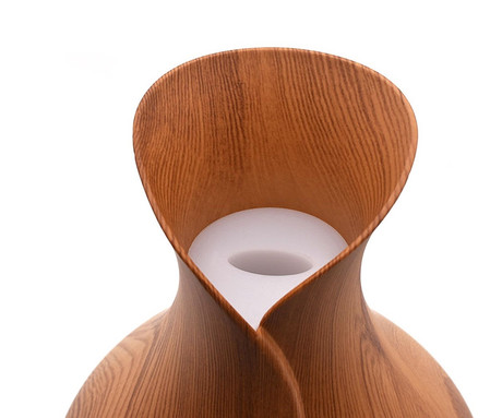 Platinet PADYM010LW vlažilec zraka in razpršilec eteričnih olj, LED osvetlitev v 7. barvah, timer, svetla imitacija lesa