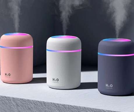 Platinet PADYM107 vlažilec in osvežilec zraka, 300ml, arometerapija, vlaženje zraka, RGB LED osvetlitev, timer / časovnik, bel Platinet PADYM107 vlažilec in osvežilec zraka, 300ml, arometerapija, vlaženje zraka, RGB LED osvetlitev, timer / časovnik, bel