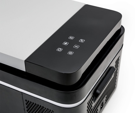 PLATINET PCCR30 prenosni kompresorski hladilnik, 30L, 12V/24V/230V napajanje, do -20°C, učinkovit hladilni sistem, nizka poraba energije, kompaktne dimenzije, tiho delovanje, 623x378x370mm, črno-siv