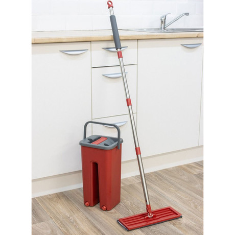 DIRT DEVIL komplet za čiščenje tal / površin, 4 kos, 360° vrtljiva krpa, 6L vedro, 2x krpa, ultra lahka teža, za suho / mokro čiščenje, siva, rdeča